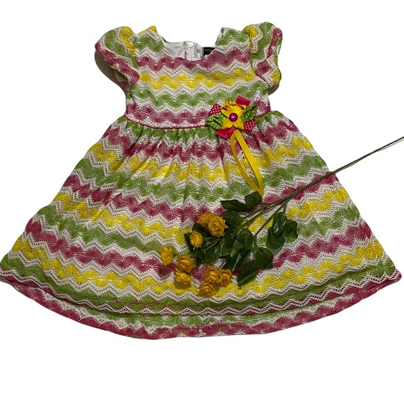 Rare Editions Girls Dress with Multi Colors of Spring and a Front Flower Size 2T - Picture 2 of 8